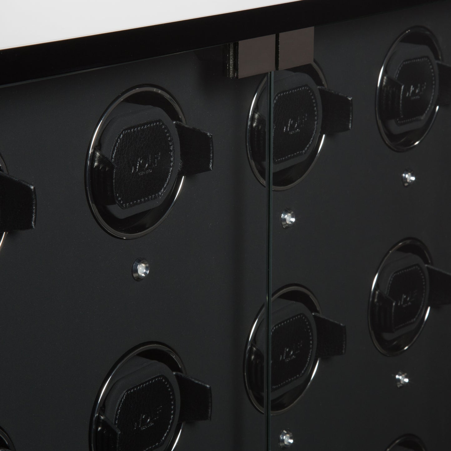 WOLF  -  Regent - 24 Piece Winder Cabinet