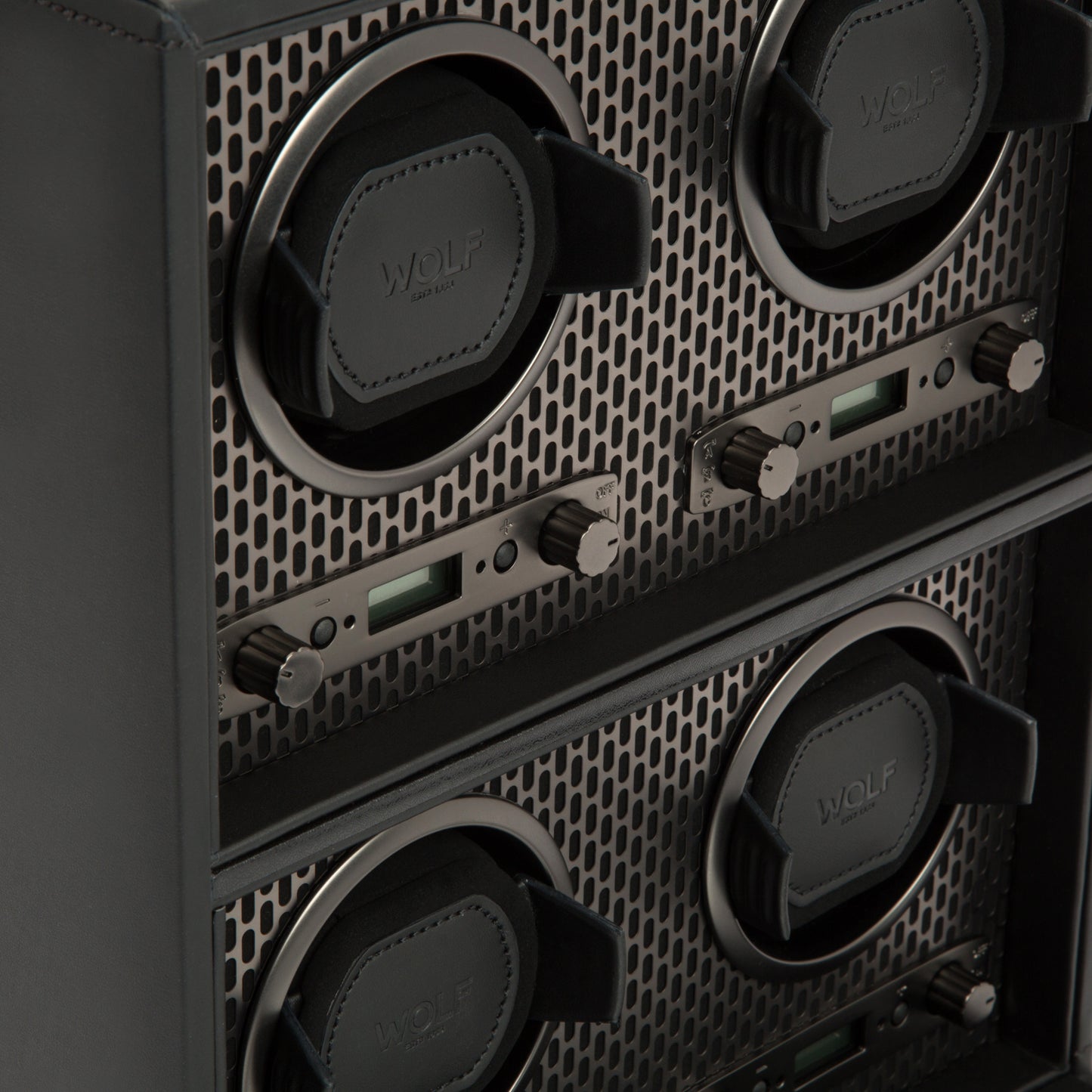 WOLF  -  Axis 4 Piece Winder