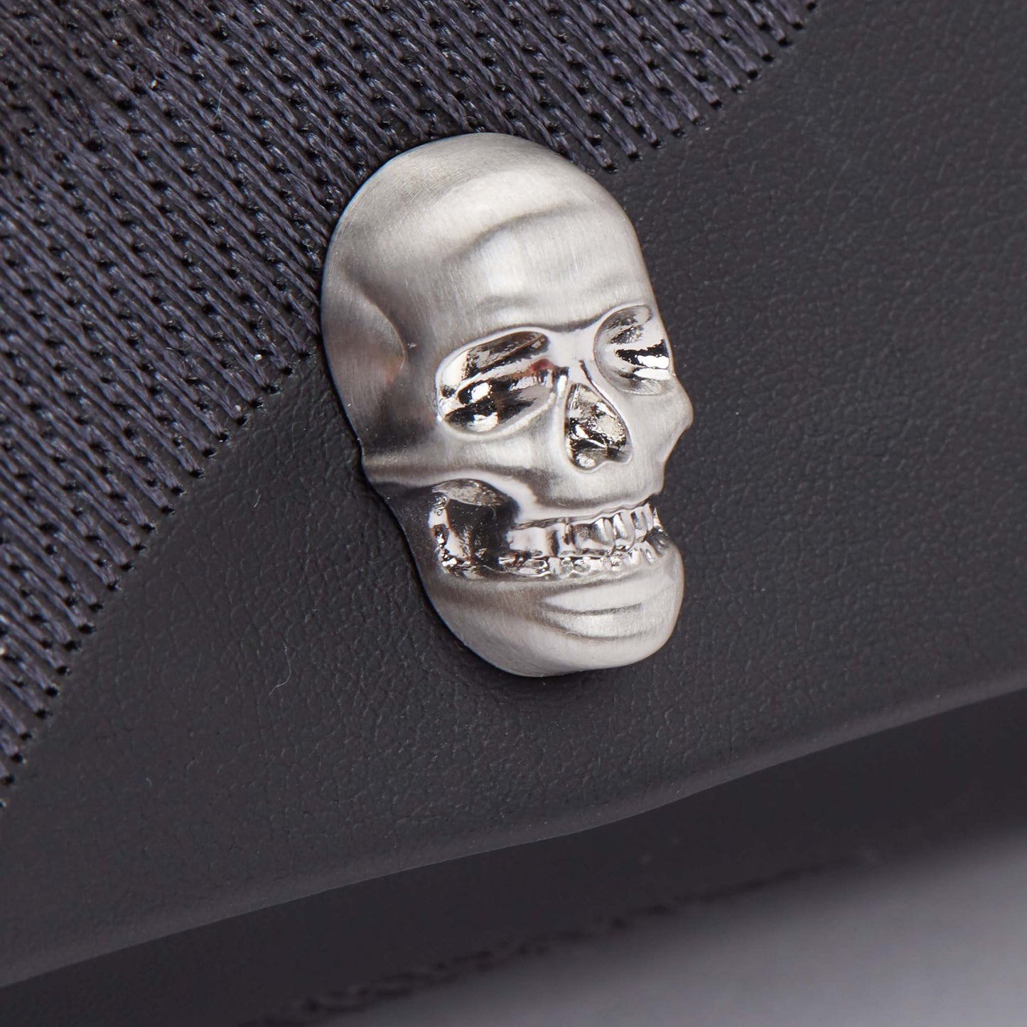 WOLF  -  Memento Mori Triple Watch Roll